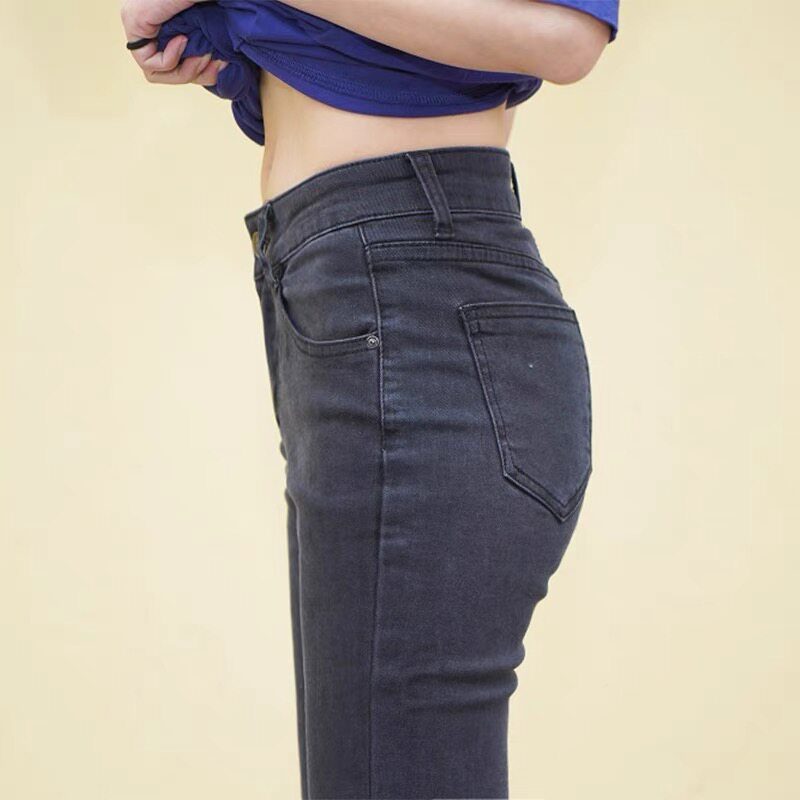 Smoke-gray straight-leg jeans for women's summer 2022, a new thin style for petite women with an 80% to 90% smoke tube Application Scenario