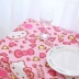 Phim hoạt hình trẻ em bàn vải bảng vải dễ thương màu hồng Hello Kitty mẫu giáo vải khăn trải bàn không thấm nước bàn cà phê vải