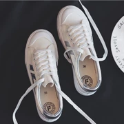 Giày trắng 2019 mùa xuân mới Giày nữ Hàn Quốc giày vải hoang dã giày sinh viên Giày trắng giản dị 1992 - Plimsolls