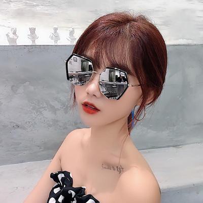 新款网红太阳镜女士偏光眼镜韩版学生墨镜防紫外线防晒圆脸眼睛