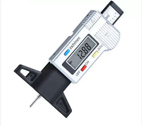 Колесо, шины, электронная линейка, набор инструментов