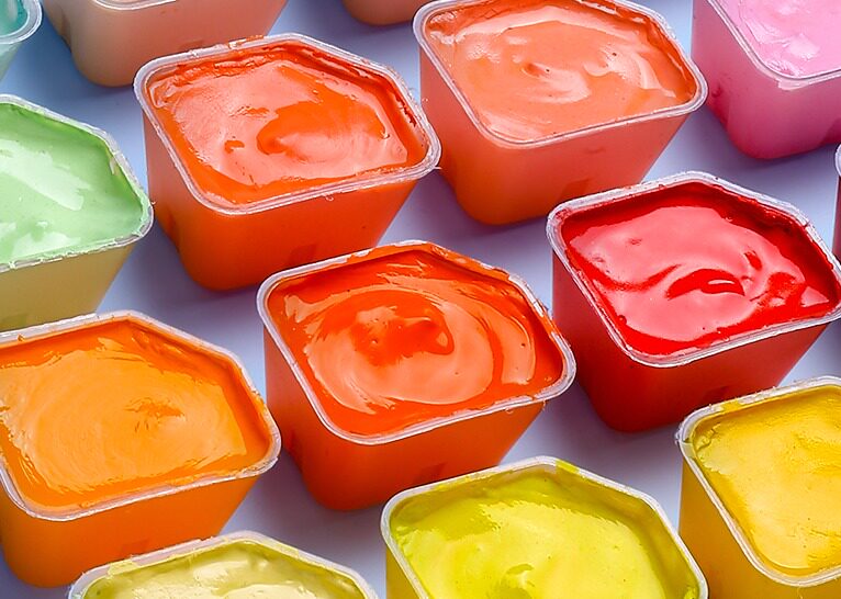 果冻盒装水粉颜料,颜色鲜亮使用便捷