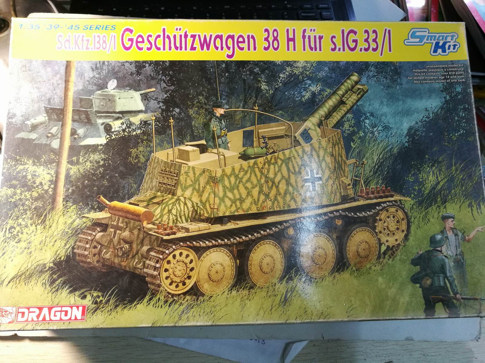 Dragon 6470 1 35 Sd.kfz.138 1 Geschuwagen 38 H Fur S.ig.33 1 