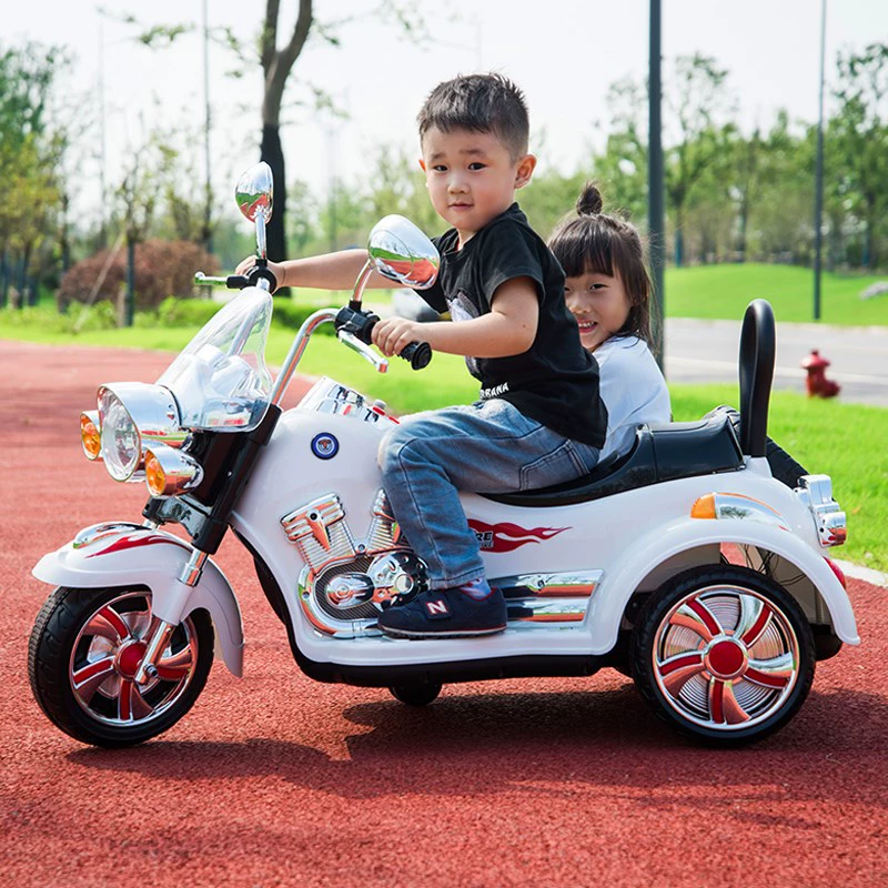 Trẻ em xe máy điện ba bánh trẻ em đồ chơi trẻ em sạc xe đẩy quá khổ có thể ngồi đôi với điều khiển từ xa - Con lăn trượt patinet / trẻ em