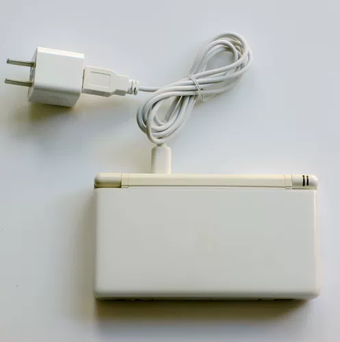 Новое оригинальное зарядное устройство NDSL God Travel Idsl Зарядное устройство NDS LITE Зарядное устройство