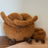 Плюшевая игрушка, хлеб, подарок на день рождения