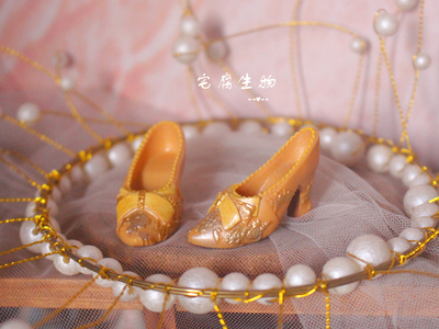 taobao agent Golden doll high heels, footwear, scale 1:6, soldier