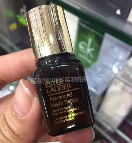 Гонконг приобрел Эстелаудер Эсти Лаудер и Специальная Ремонт Ремонт Светло -коричневая бутылка шестого поколения 7 мл
