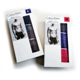 Calvin Klein US приобретает подлинное CK -актер.