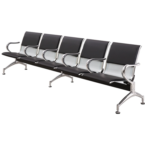 Холодные лестницы классные комнаты с креслом в аэропорту среднего подлокотника