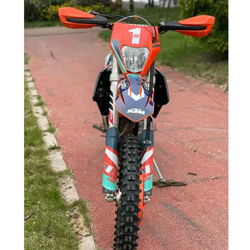 Boshier Titan Guizun Экстремальный студенческий бой Волк Наклейка Роспись KTM Hengshi Kelvis Кайти