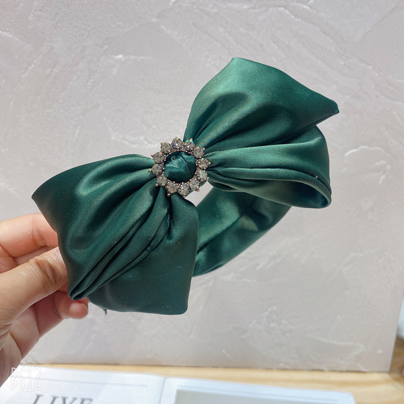 Czech Diamond Bow Hair Band Greenthe republic of korea fold hair hoop Net red candy Solid color Wide edge tie wash one 's face Headband Simplicity Hair cave head band female
