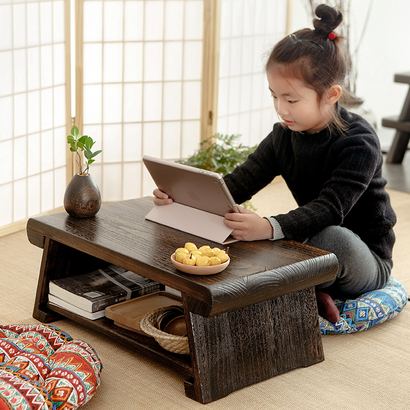 Большой низкий стол. Столик маленький. Японский столик. Маленький японский столик. Столик в японском стиле.
