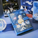 Космическое изысканное трехмерное звездное небо, ноутбук, книга