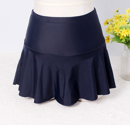 Купальник, штаны, красная черная синяя юбка