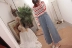 Cô gái Hàn Quốc retro màu sắc tương phản sọc ánh sáng mờ lỏng dài tay áo len kem chống nắng quần áo A 2123 Áo / áo thun