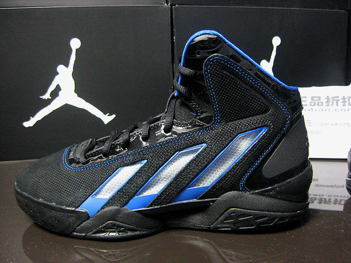 专柜正品 adidas howard 3 霍华德 篮球鞋 黑色 39-41码 378裸 76回复