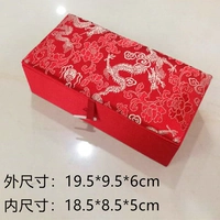 Внутри 18*8,5*5 см