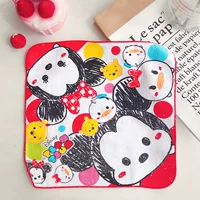 Красная и белая семья TSUM