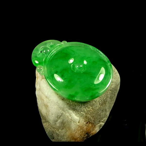 【KOOJADE】Emerald Green Jadeite Jade Pendant《Grade A》 | eBay
