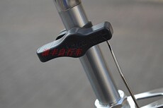 Держатель фонарика для велосипеда 日本 自行车