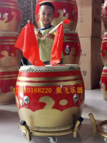 1 июня, стиль Xiaohe, шокирующее небо, исполнение барабанных детских выступлений Dragon Drum Gongs, барабанные, барабанные барабаны
