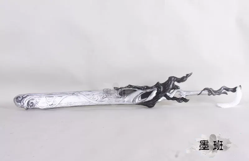 墨班 Spot cosplay props sword net three sword level big orange
