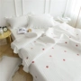 Bông trải giường ba mảnh có thể giặt giường bông bao gồm màu trắng tinh khiết khăn trải giường Mỹ quilting được bao phủ bởi bốn mùa drap giường everon