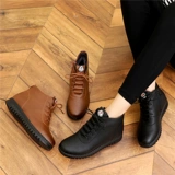 Утепленная удерживающая тепло обувь для матери, нескользящие комфортные туфли, короткие сапоги, ботинки, мягкая подошва, для среднего возраста