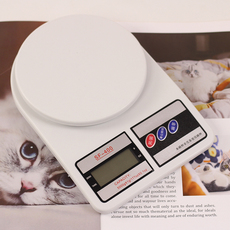 Весы 厨房秤小工具手套温度计锅夹刀甜甜圈菠萝印披萨开罐寿司生熟切丝