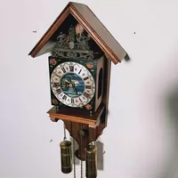 В 1950 -х годах с твердыми деревянными часами западных старин