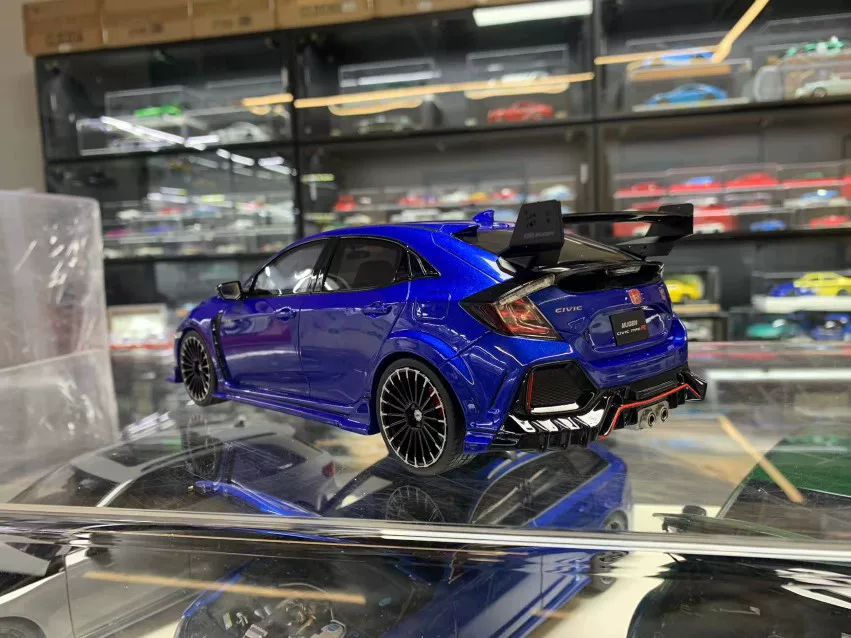 OTTO 1:18 Honda Civic FK8 Type R 2020 синий OT987