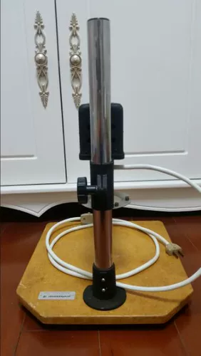 Уронить!В 1960 -х годах 16 -миллиметровая микроам -камеры, поддерживающая профессиональная черно -белая темная машина для усиления комнаты