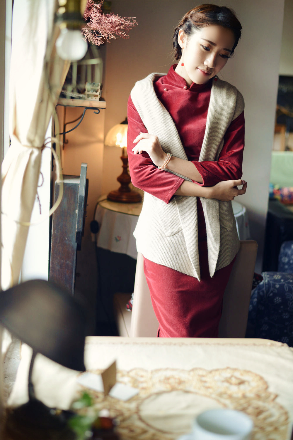 Long retro cotton velvet colored cheongsam, long sleeve, increased thickness Long retro cotton velvet colored cheongsam, long sleeve, increased thickness