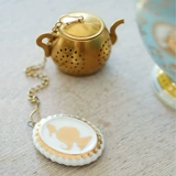 Spot Dutch Studio Studio Bird Cage Cage Tea -Capera Metal Spherice Teak British Retro Tea Filter Tea