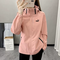 Розовые женщины