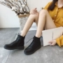 Mùa thu đông 2018 phiên bản mới của Hàn Quốc của những đôi bốt da hoang dã quần short nữ tăng phần đáy dày với đôi bốt Martin màu đen giày boot nữ cao cấp