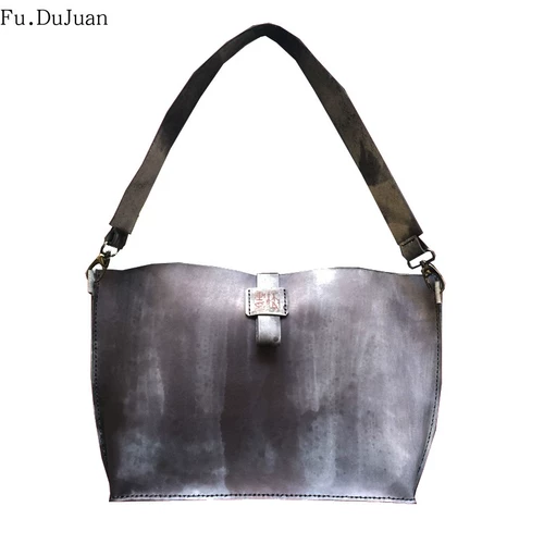 Вместительная и большая кожаная дизайнерская легкая и тонкая сумка на одно плечо, из натуральной кожи