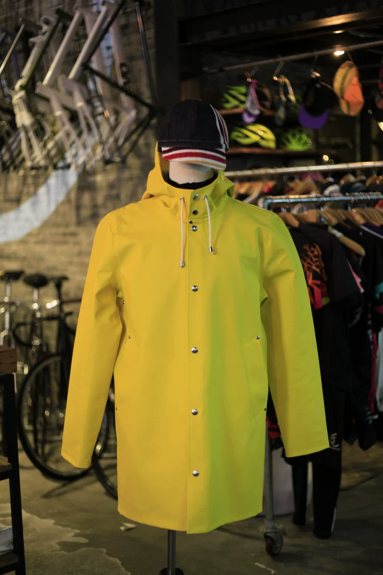 Плащ-дождевик Swedish бренда Stutterheim Stockholm водонепроницаемый хлопковый дождевик с липким покрытием