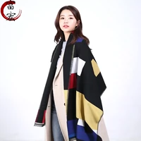 Khăn quàng cổ mùa thu và khăn quàng cổ vuông cao cấp phiên bản Hàn Quốc của quốc gia Anh đen dày áo cưới văn học rắn màu 2 sợi đỏ khăn trùm mặt đi phượt