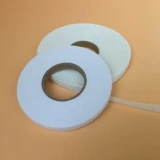 Белые встроенные стержни подкладка клее 1 см. Широко -одежда.