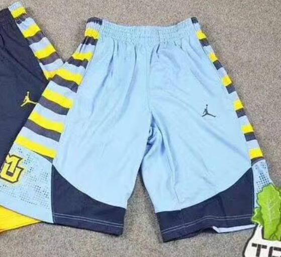 Marquette Dark BlueNCAA sponsor U.S.A college student Basketball league match player motion shorts Oregon  Kentucky