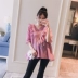 Thai sản mặc 2018 mùa hè mới Hàn Quốc phiên bản của tai bằng gỗ V-Cổ Một phiên bản của búp bê áo sơ mi thời trang phụ nữ mang thai sweet hot mom top váy bầu đẹp Áo thai sản