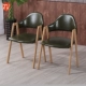 Анти -деревянные войска зеленый одиночный стул