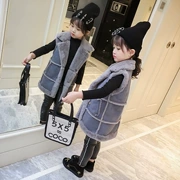 Áo vest in hình mùa đông mới 2018 Cô gái Hàn Quốc khâu lông cừu màu rắn cô gái áo len nhung nhung