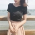 Hồng Kông hương vị chic new dệt kim ngắn tay áo Slim V-Cổ ngắn tay áo tim tính khí nhỏ sexy T-Shirt nữ mùa hè áo phông trắng Áo phông