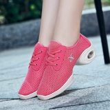 Модная танцующая летняя обувь для матери для спортзала, дышащие спортивные туфли, мягкая подошва