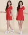 Kích thước lớn của phụ nữ áo thun ngắn tay thể thao phù hợp với nữ mùa hè Quần áo cầu lông quần vợt váy vuông nhảy đỏ 4XL - Trang phục thể thao