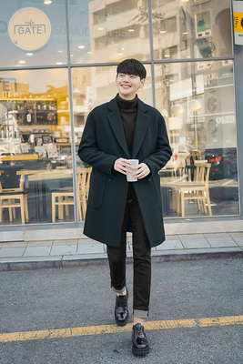 2017 Hàn Quốc phiên bản mới áo len nam phần dài đôi ngực off-vai cashmere coat dày loose áo gió triều áo bò nam Áo len