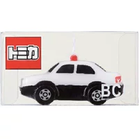 Наменный полицейский автомобиль